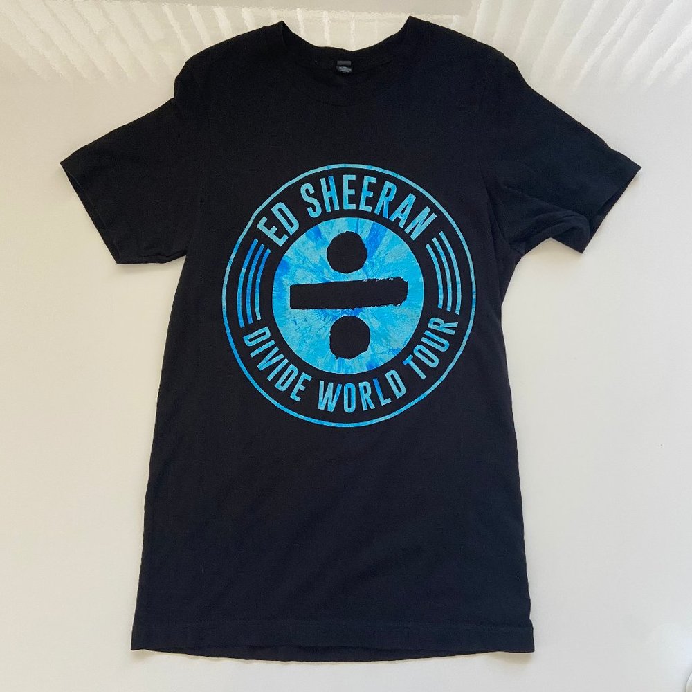 Ed Sheeran Divide World Tour T-Shirt Mens Small Music Band Pop Rock Concert Tee
